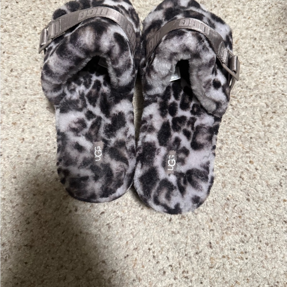 UGG Women's Black and Gray Animal Print Slippers